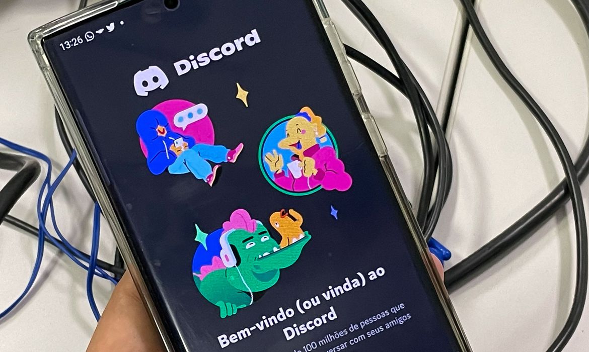 AGU toma medidas para remover Discord do Brasil após tragédia