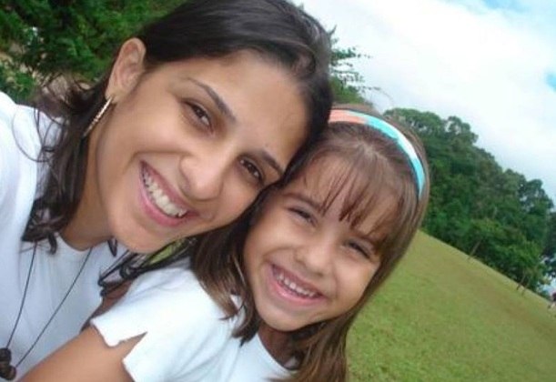 Ana Carolina compartilha experiências com cartas psicografadas da filha Isabella
