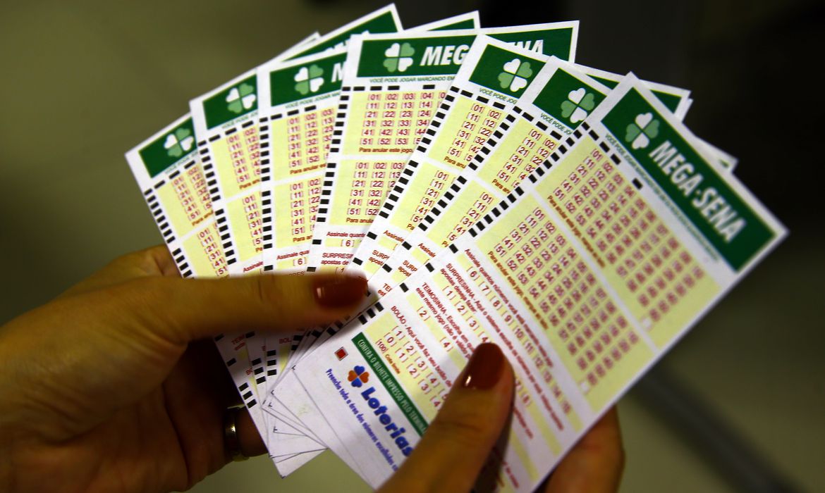 Mega-Sena acumula prêmio de R$ 38 milhões para sorteio de quinta-feira