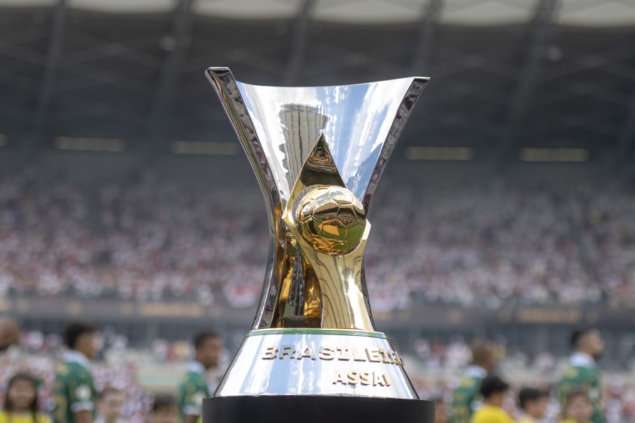 Clubes do Brasileirão cogitam paralisação após proibição das apostas
