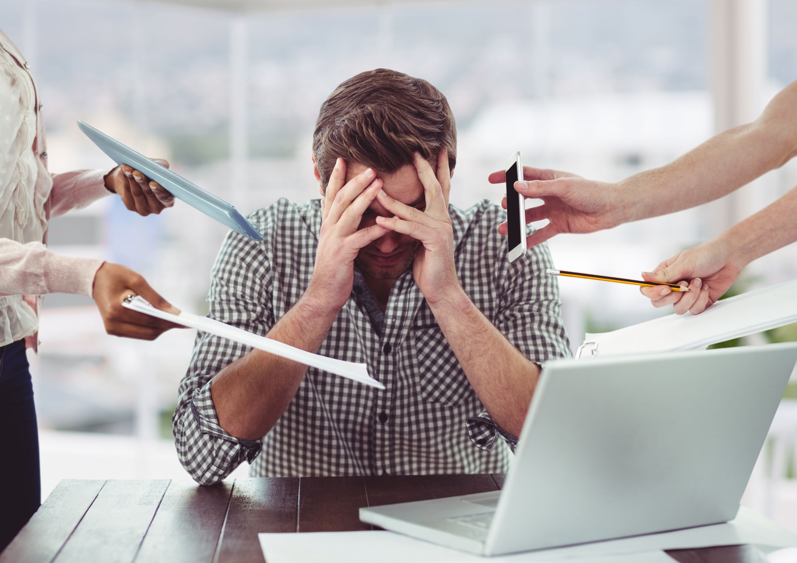 Nova NR-1 reforça cuidados com a saúde mental no ambiente de trabalho