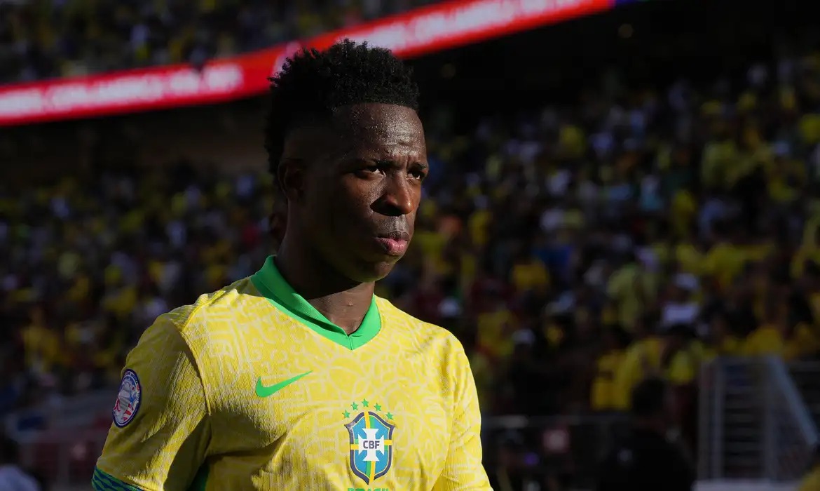 Vini Jr. é alvo de críticas após jogo da Seleção contra Austrália