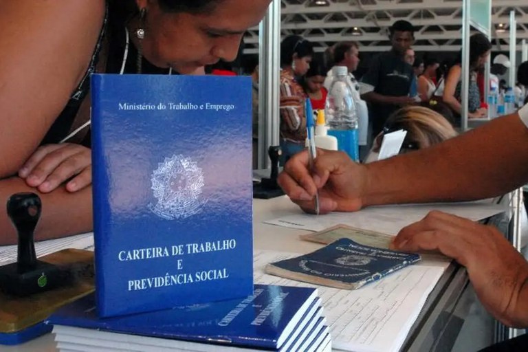 Sine Manaus oferece 721 vagas de emprego nesta quinta-feira, 20, das 8h às 14h