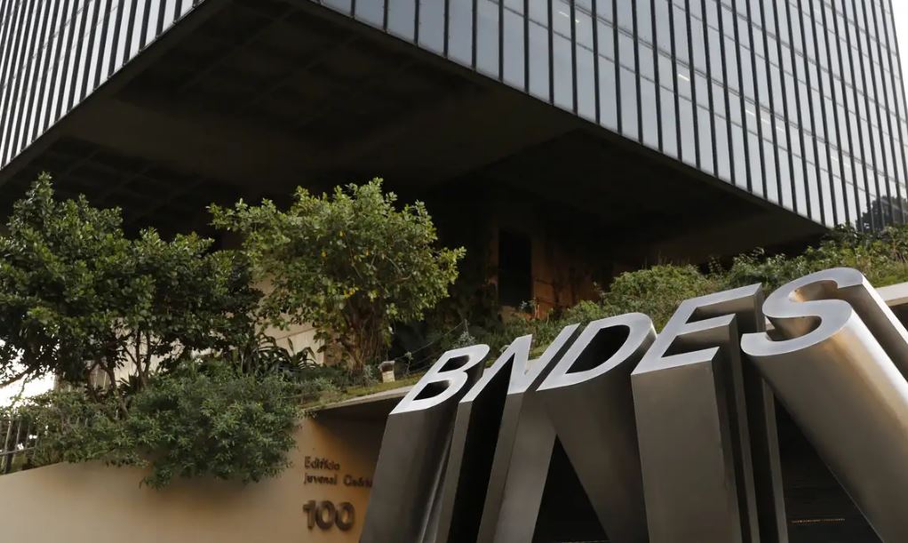 Brasil investirá R$ 140 bilhões na Nova Indústria até 2026