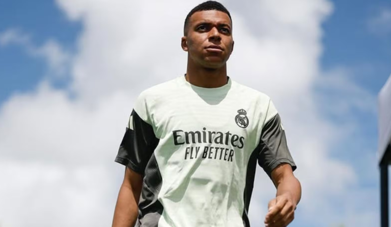 Jovem é preso na França por planejar sequestro de Kylian Mbappé