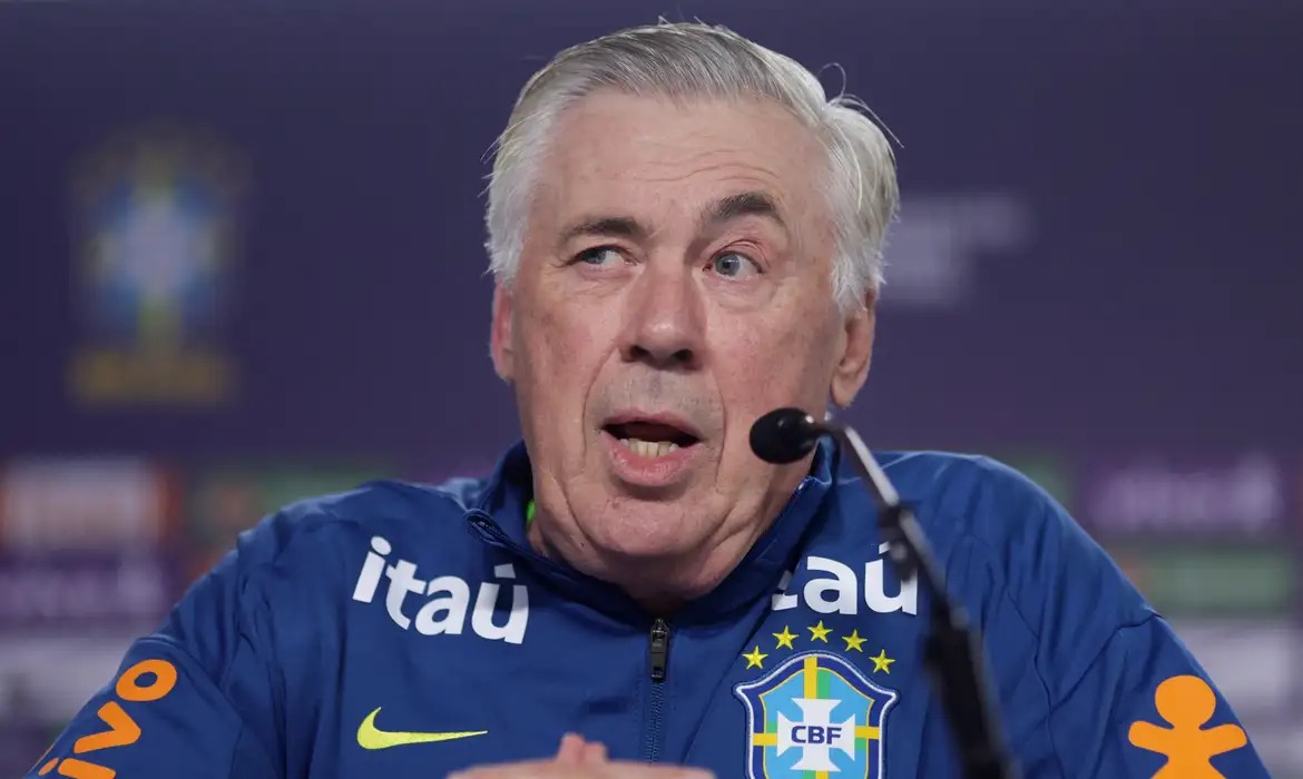 Pré-lista do Brasil para a Copa de 2026 inclui Neymar e deixa Estevão fora
