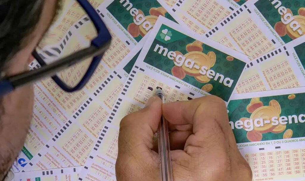 Mega-Sena sorteia prêmio acumulado de R$ 60 milhões neste sábado