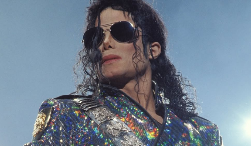 71% dos fãs acreditam que Michael Jackson está vivo, aponta pesquisa