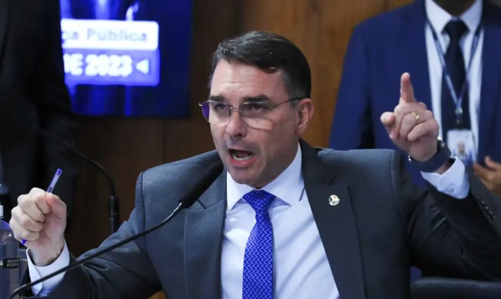 CPI do Banco Master ganha força após áudios de Flávio Bolsonaro