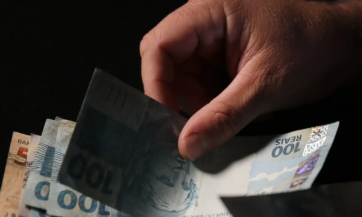 Novo Desenrola Brasil: Programa para renegociação de dívidas inicia hoje