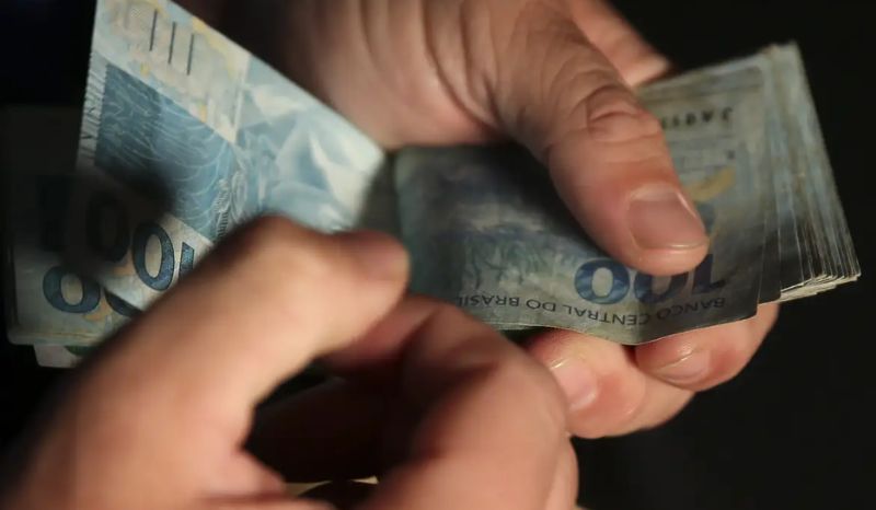 Brasil deve ser a 8ª maior economia mundial até 2027, afirma FMI