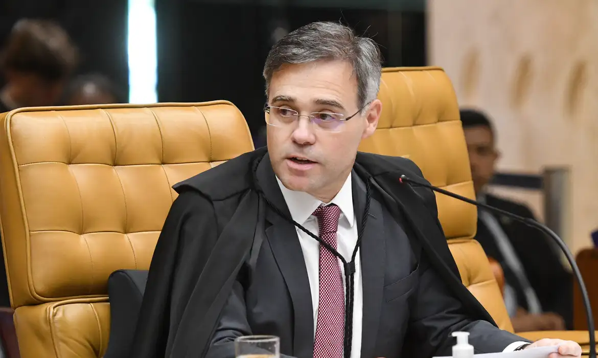 André Mendonça deixa sociedade do Instituto Iter após contratos com órgãos públicos