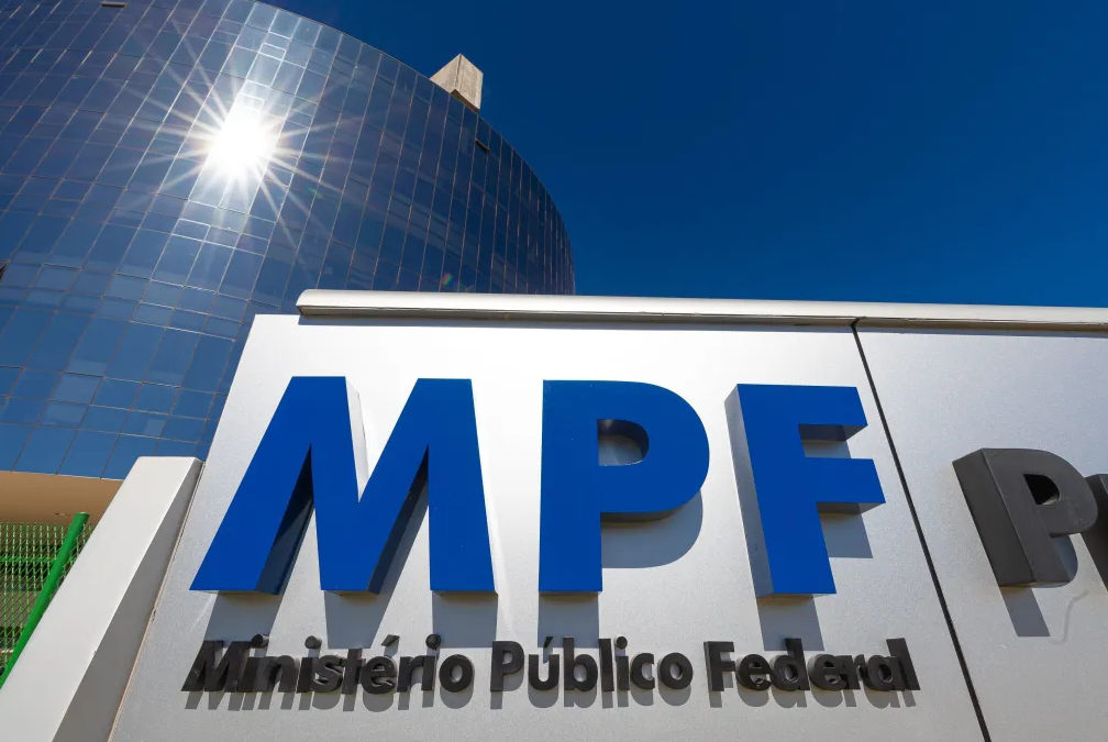 MPF Acusa 33 Pessoas em Esquema Internacional de Tráfico e Lavagem de Dinheiro