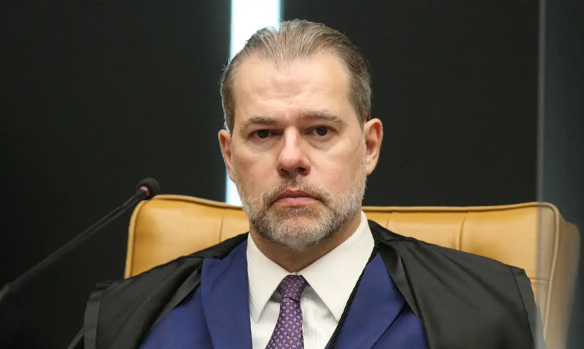 Ministro Dias Toffoli assume cargo efetivo no TSE após renúncia de Cármen Lúcia