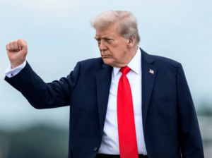 Trump compartilha imagem de ataque a navio iraniano gerada por IA