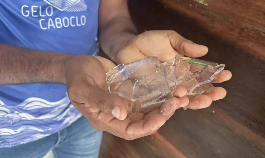 Fábrica de Gelo Solar Inaugurada em Comunidade Ribeirinha no Amazonas