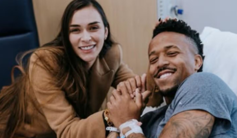 Éder Militão se pronuncia após cirurgia e mira recuperação futura