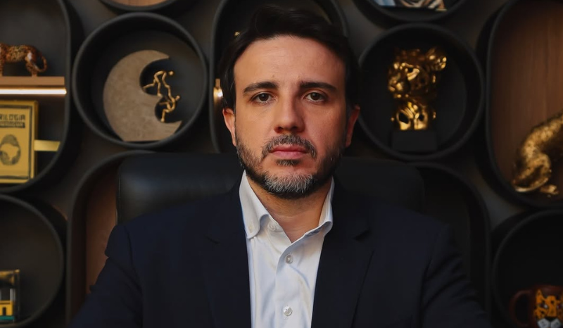 Renan Santos propõe articulação empresarial para reformas estruturais