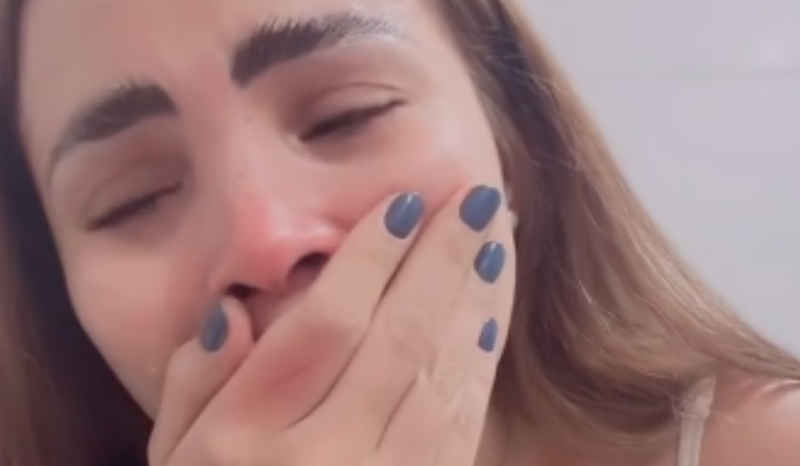 Sandy Brasil desabafa sobre 56 dias sem sexo após cirurgia íntima