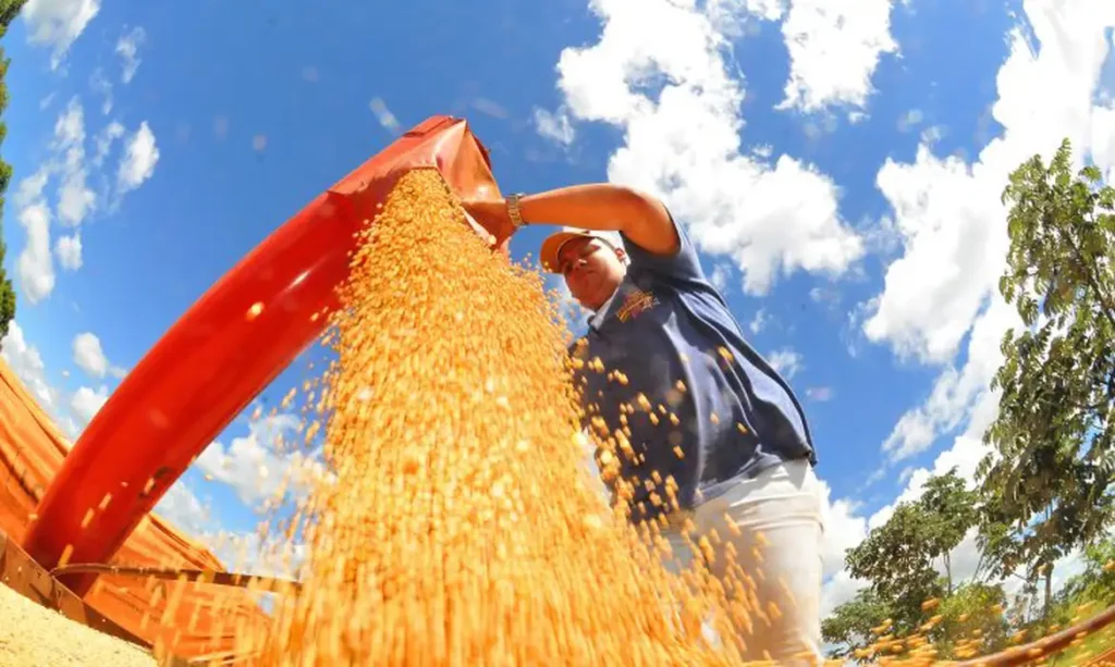 Atividade econômica do Brasil apresenta crescimento de 0,6% em fevereiro