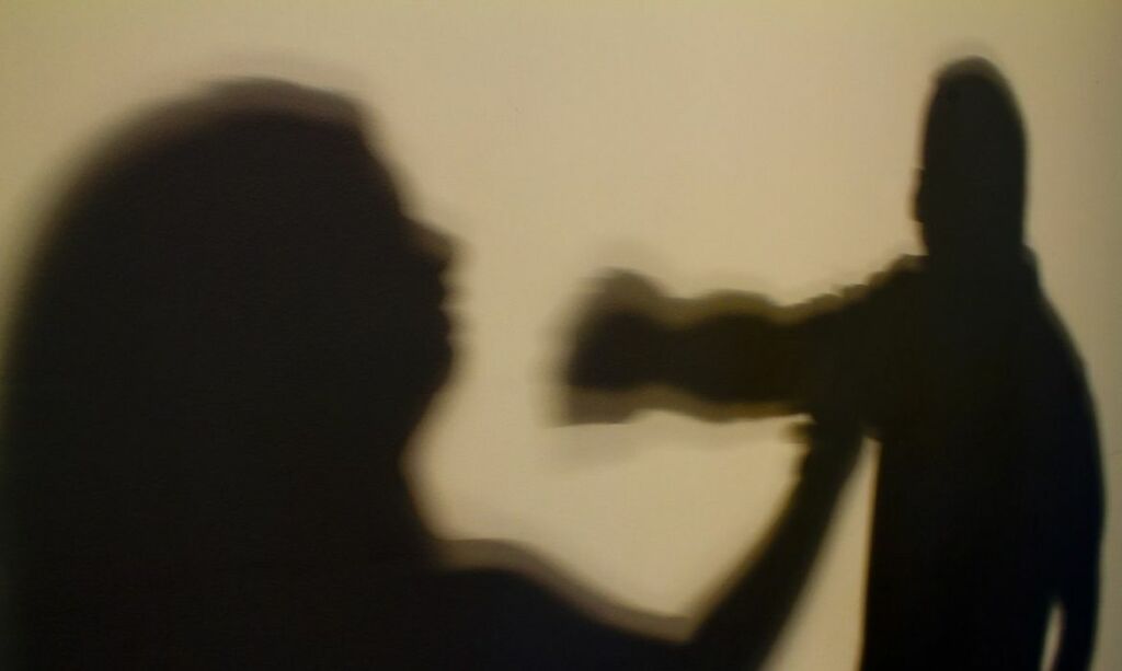 Adolescente é condenado por participação em estupro coletivo no Rio