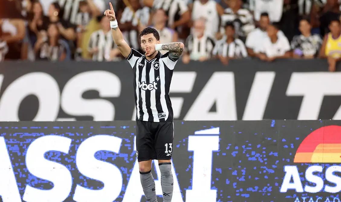 Botafogo vence Chapecoense e dá passo importante na Copa do Brasil