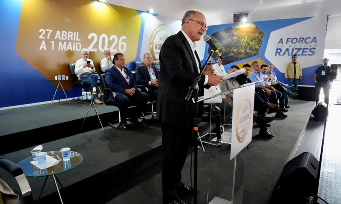 Alckmin apresenta R$ 10 bilhões para modernização agrícola no Brasil