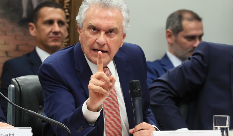 Caiado critica Lula após acordo de terras raras com os EUA