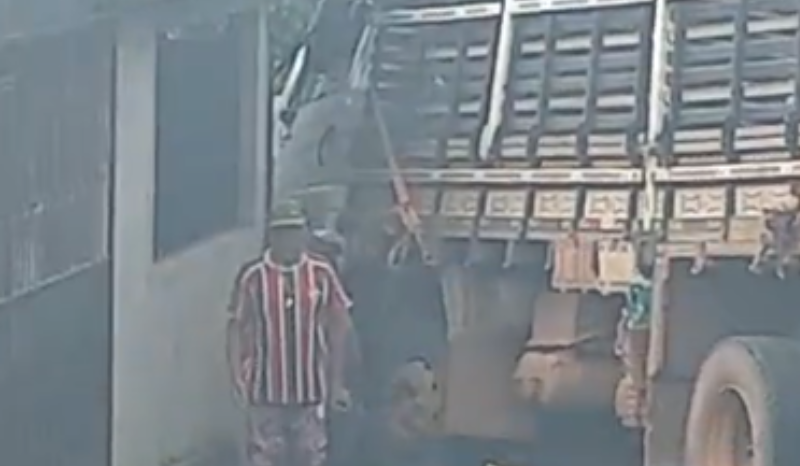 Caminhão descontrolado causa acidente na ladeira da morte em Manaus