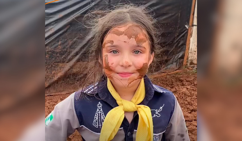 Tragédia em evento esportivo: Menina de 9 anos morre após queda de cavalo