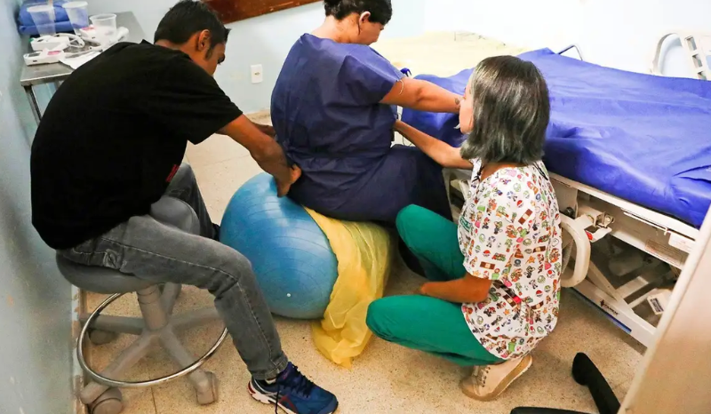 Regulamentação de Doulas Fortalece sua Integração ao SUS