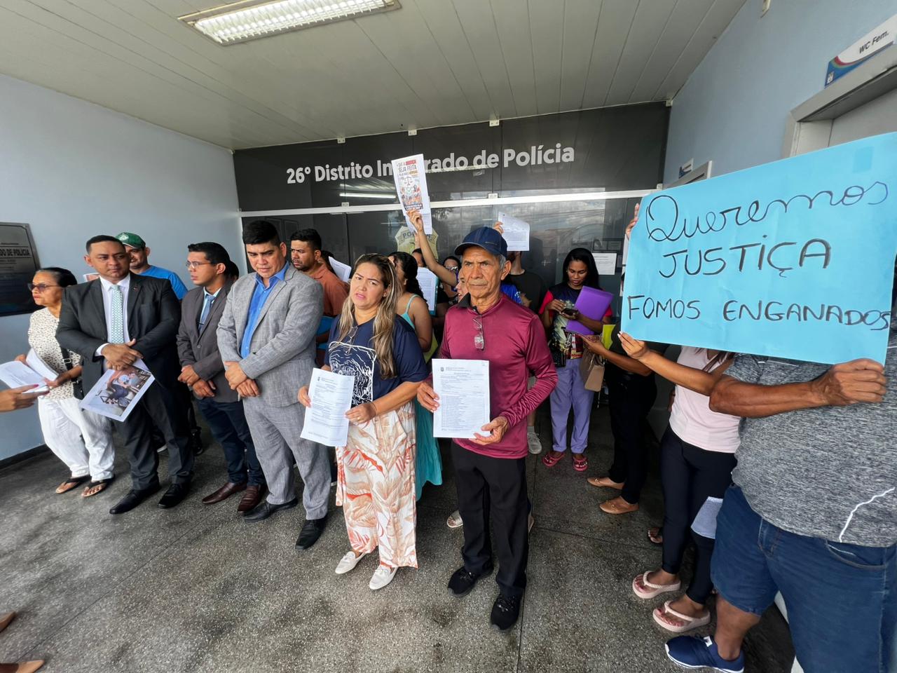 Mulher é suspeita de aplicar golpe em mães de crianças com deficiência no AM