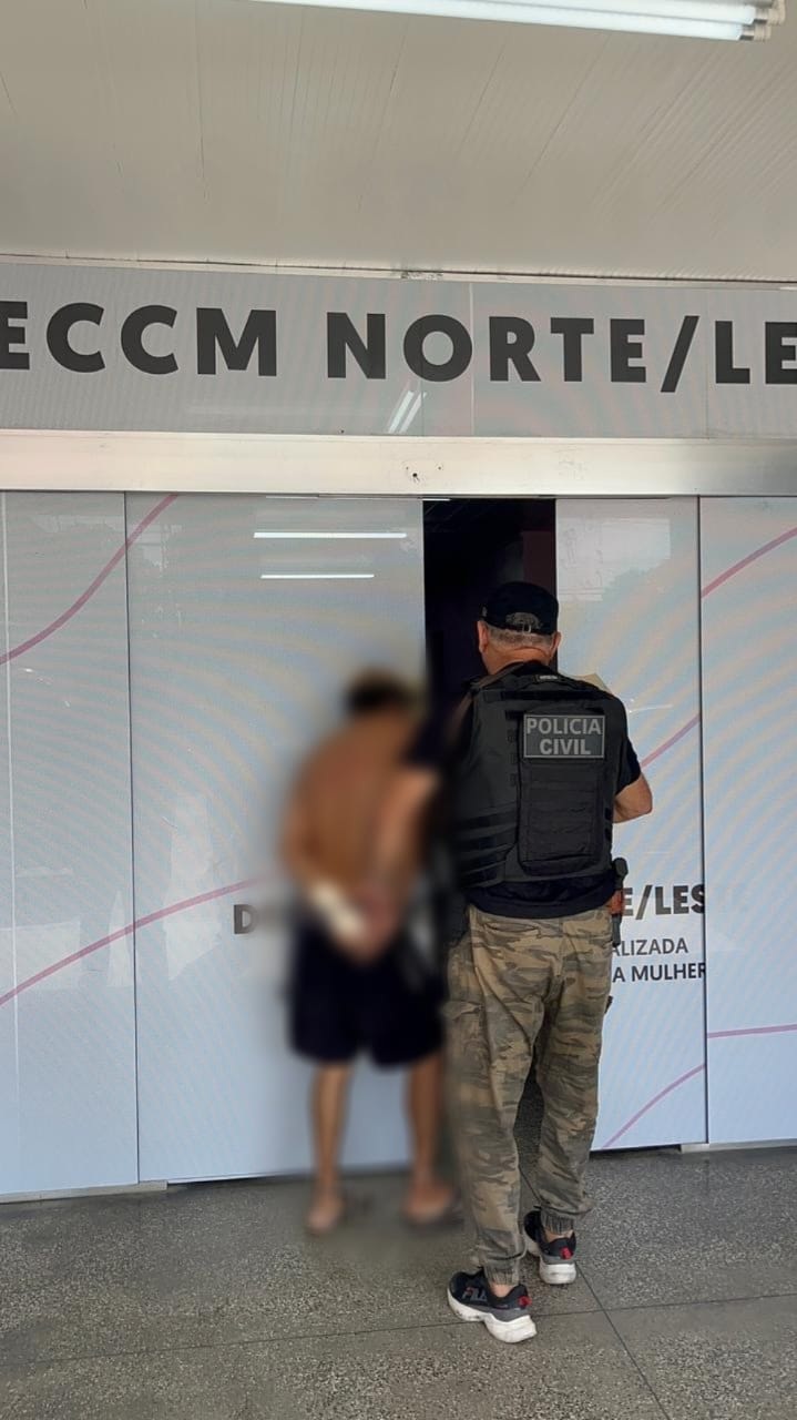 Homem é preso em Manaus após roubar celular da ex-companheira