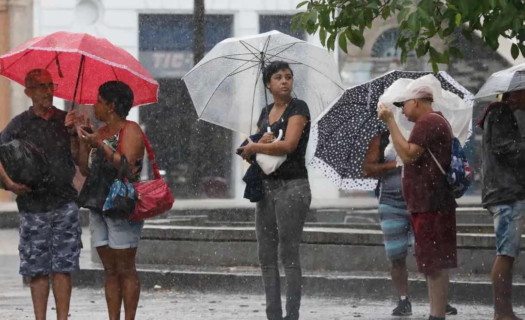 Inmet emite alerta para chuvas intensas no Norte e Nordeste do Brasil