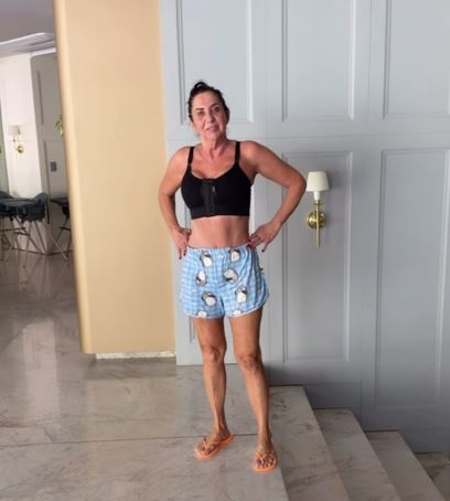 Virginia Fonseca mostra a forma física da mãe Margareth Serrão aos 60 anos