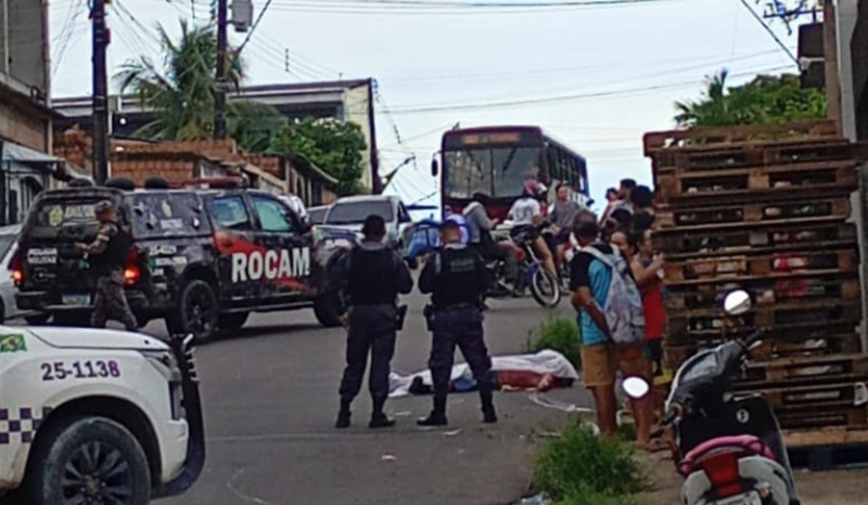 Homicídio no Jorge Teixeira: homem é morto durante assalto; um suspeito preso