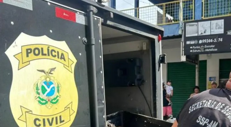 Homem é assassinado a facadas em kitnet no Coroado, Manaus