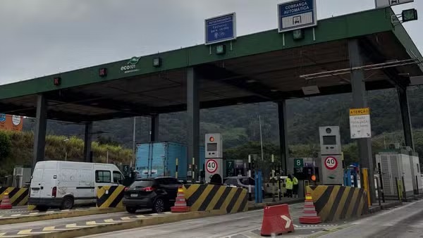 Governo suspende multas do sistema free flow e dá chance a motoristas