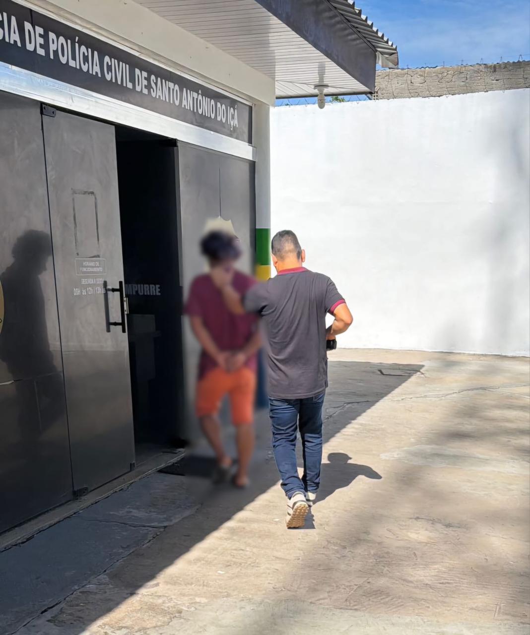 Homem de 26 anos é preso por estuprar adolescente de 13 anos em Santo Antônio do Içá