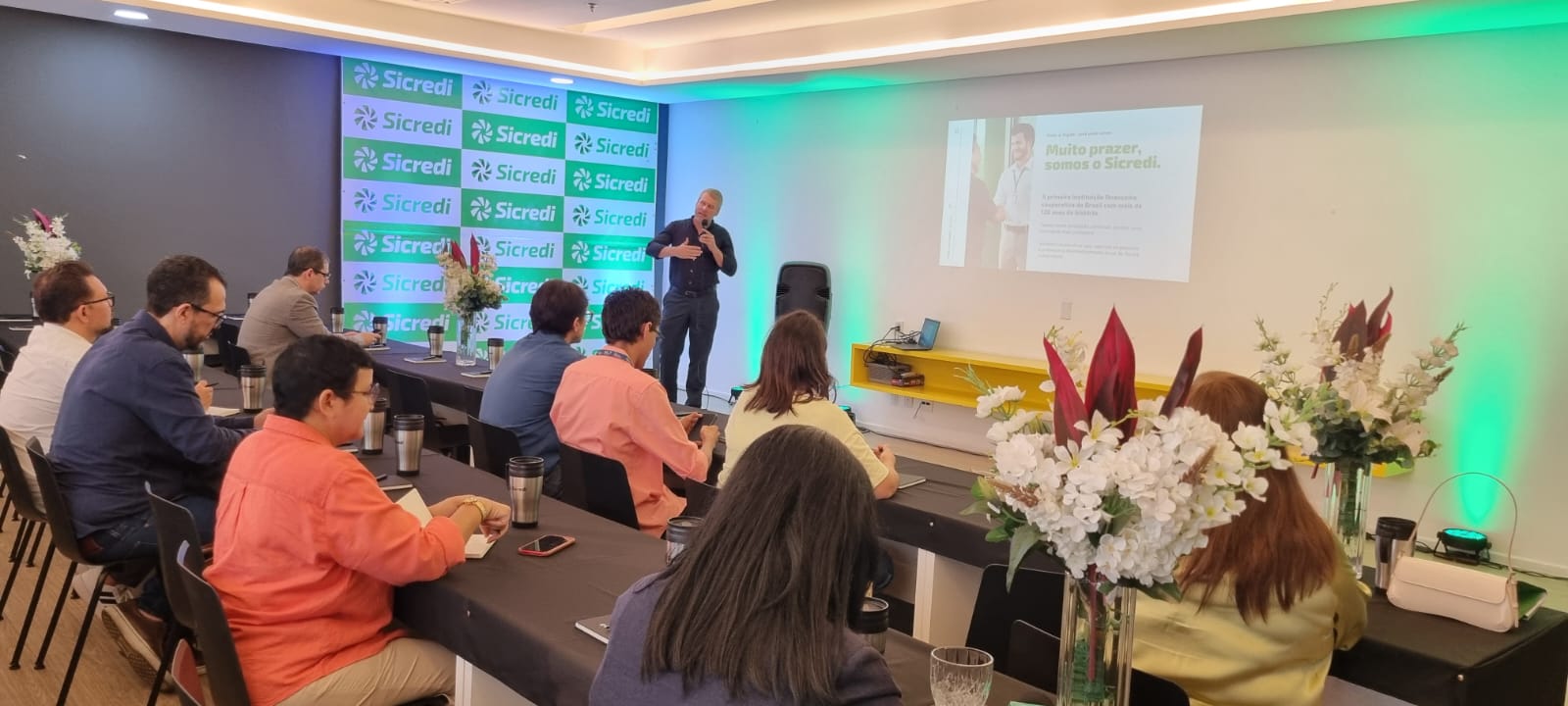 Sicredi amplia operações no Amazonas com R$ 326 milhões em crédito