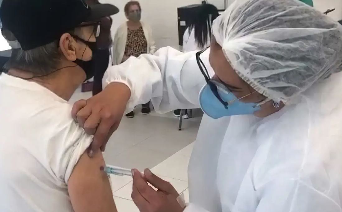 Ministério da Saúde Distribui 2,2 Milhões de Doses da Vacina contra Covid-19