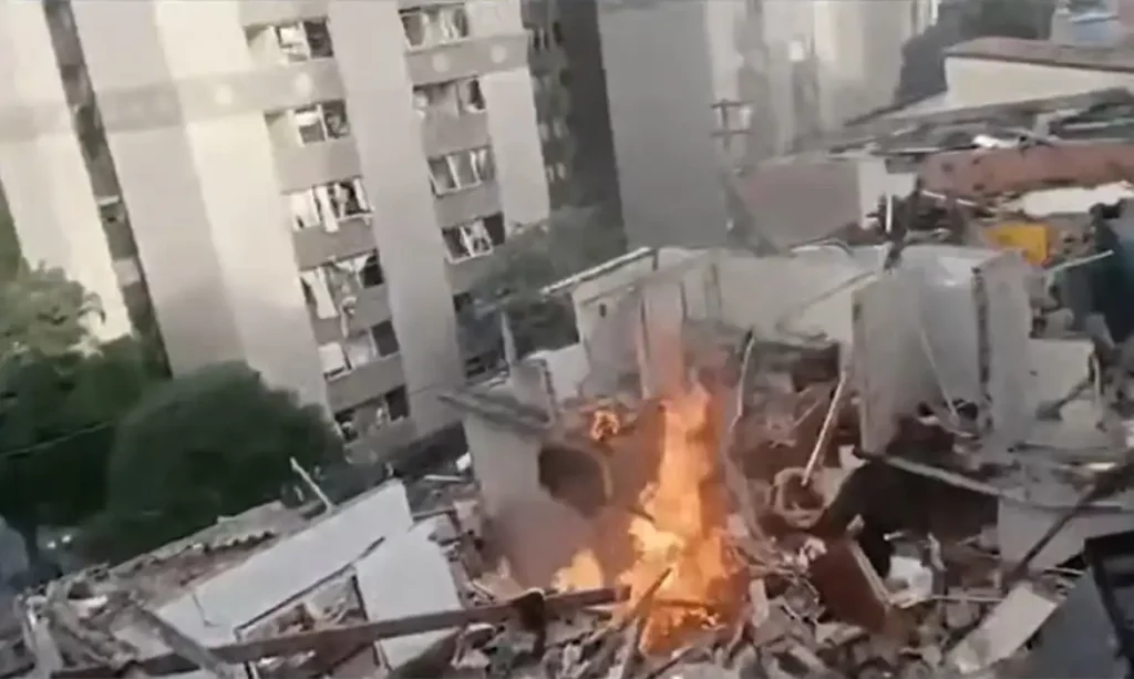 Famílias retornam a 86 imóveis após explosão no Jaguaré, SP