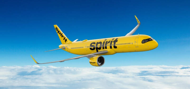 Spirit Airlines cancela todos os voos e encerra operações nos EUA