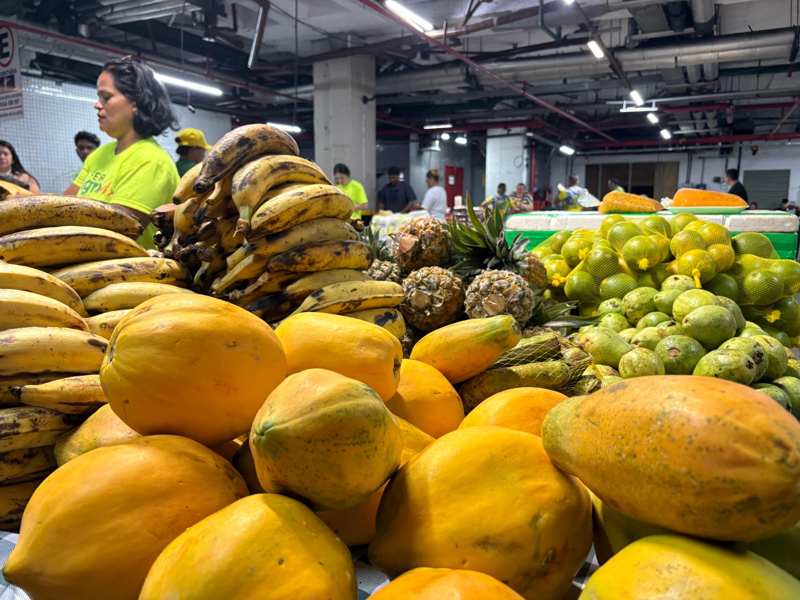 Feirinha do Mill promove sorteio de cestas com produtos locais em Manaus