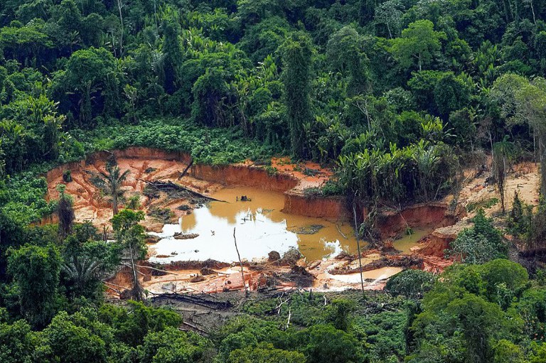 MPF processa ex-cacique e gerente por mineração ilegal em terra indígena