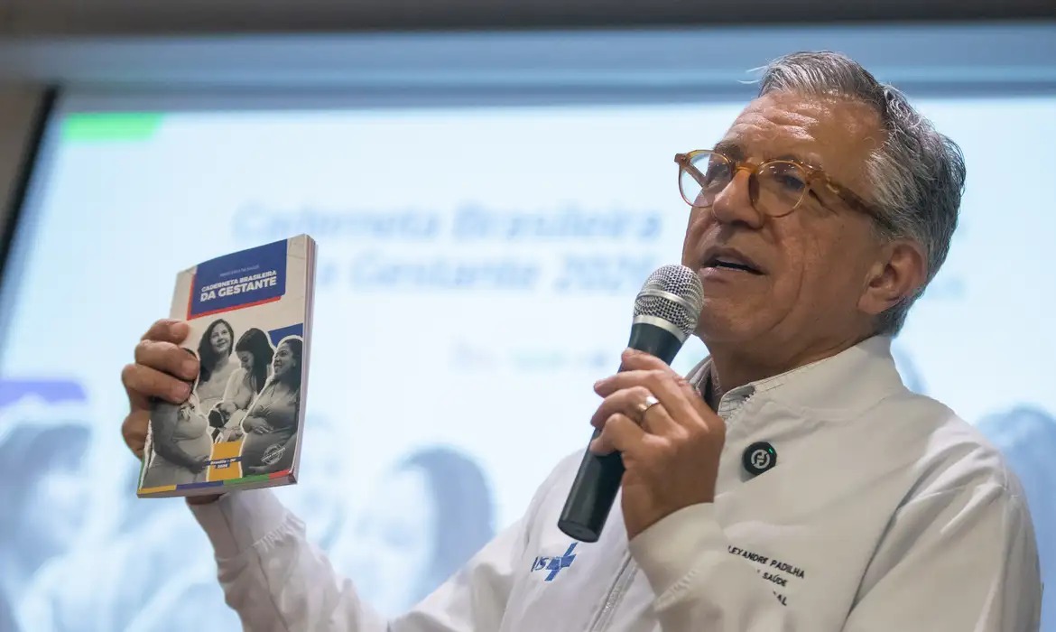 Ministério da Saúde lança Caderneta da Gestante em versão digital