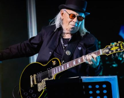 Morre Luiz Carlini, ícone do rock brasileiro, aos 73 anos em SP