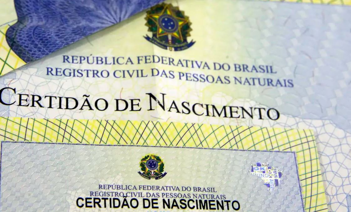 Brasil registra a menor taxa de bebês sem registro em 2024