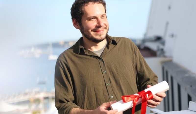 Lucas Acher: O Brasileiro que Brilhou no Festival de Cannes 2026