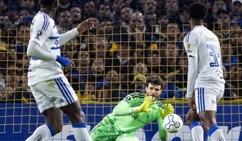 Boca Juniors x Cruzeiro: Arbitragem gera polêmica na Libertadores